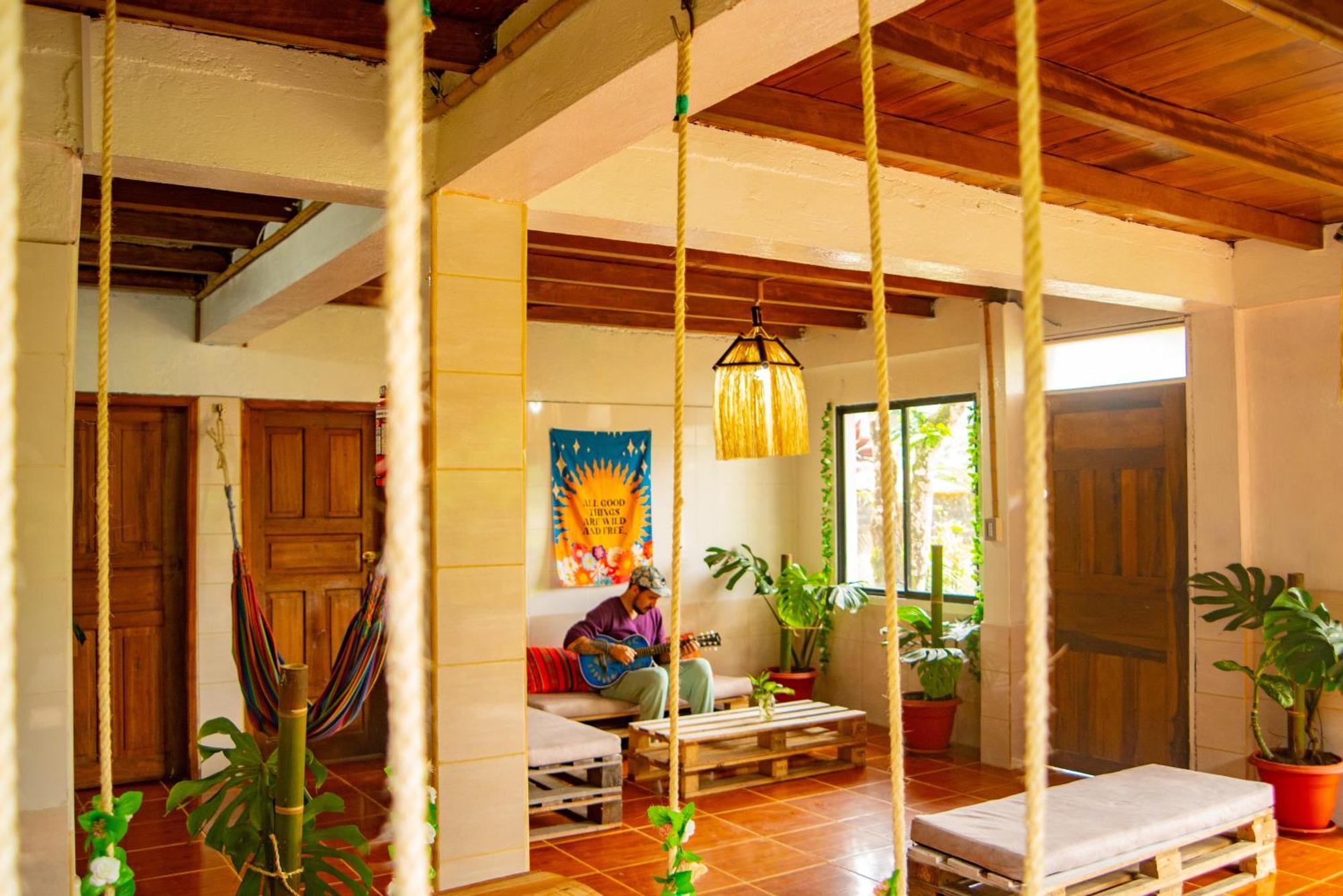 The Temple Iii, Mindo Hotel Exterior photo